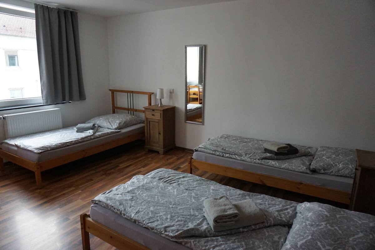Triple Room | Blackout drapes, soundproofing, WiFi (free), bed sheets