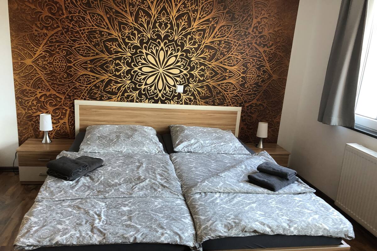 Double Room | Blackout curtains, soundproofing, free WiFi, bed sheets
