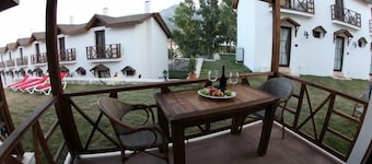 Karaburun Mimoza Apart Hotel