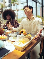 Breakfast, lunch, dinner served; local and international cuisine 