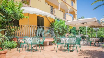 Terrasse/gårdhave