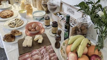 Colazione continentale inclusa, servita tutte le mattine