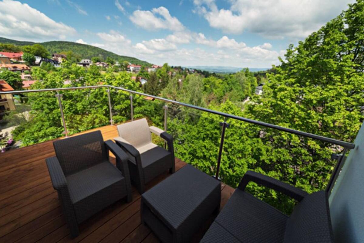 Apartment (7/40) | Balcony view
