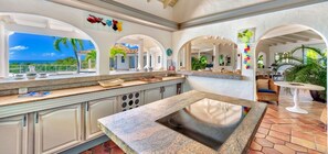 Private kitchen - Villa Belle Fontaine (Les Terres Basses)