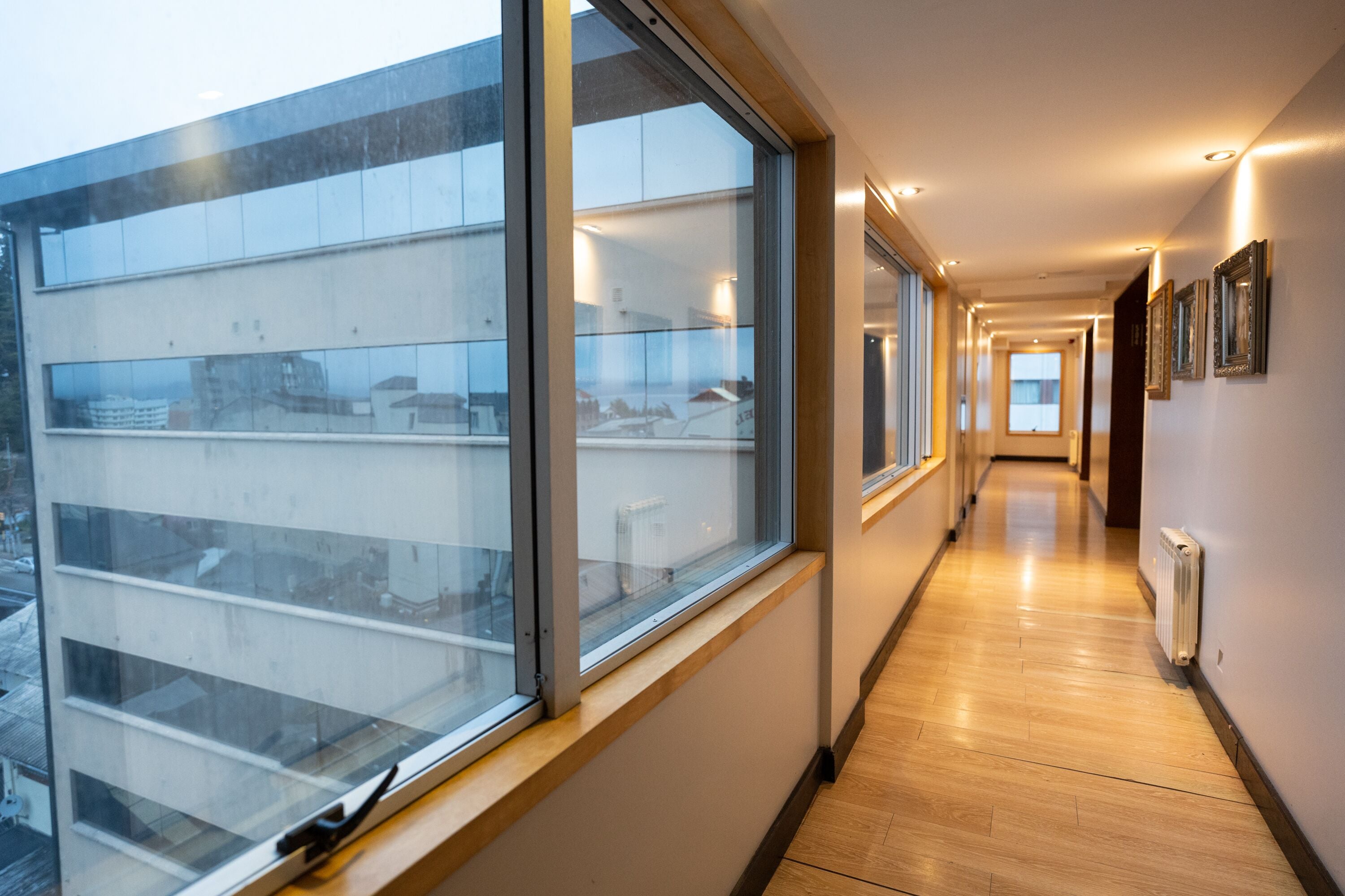 Superior Room | Minibar, in-room safe, desk, blackout drapes