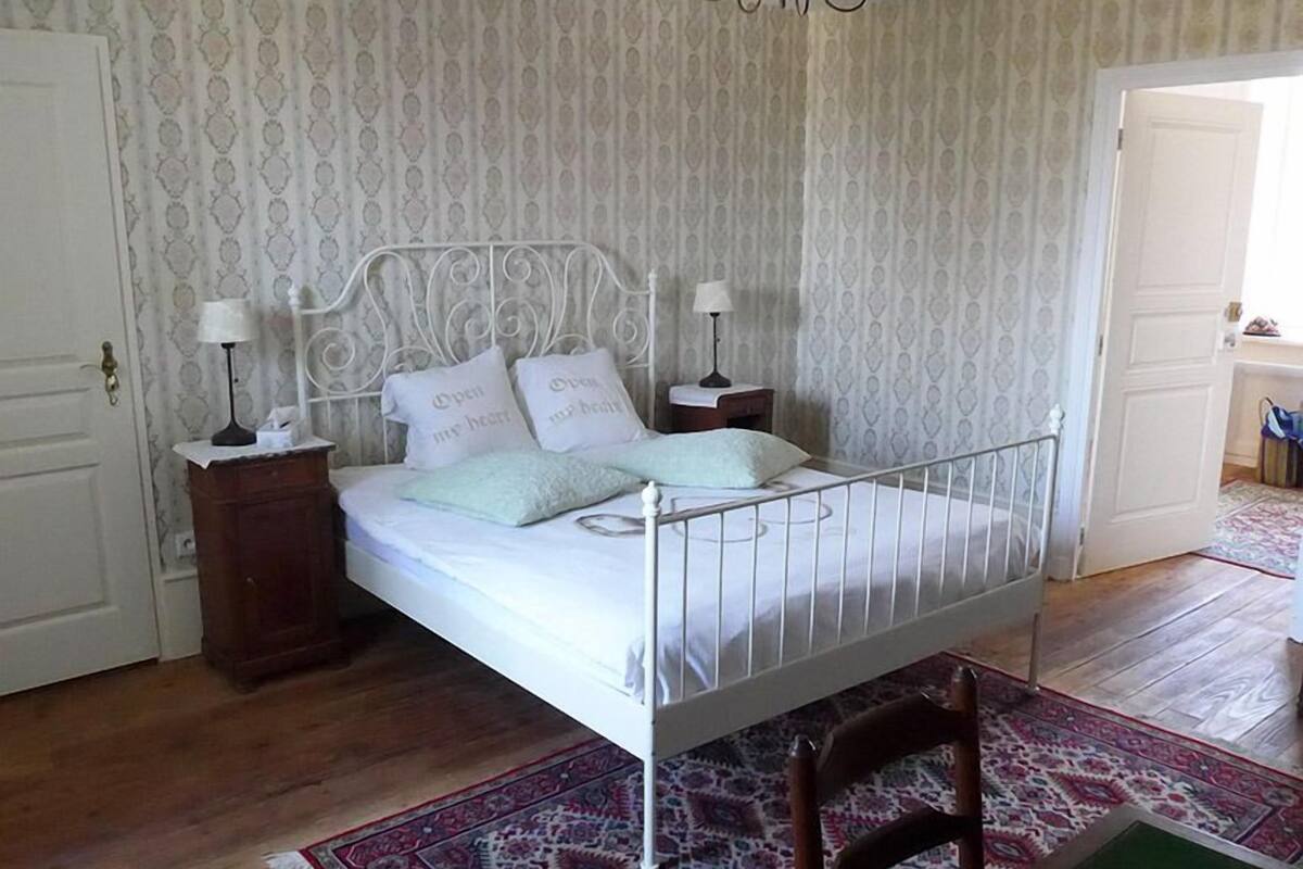 Doppelzimmer (Balcon) | Individuell dekoriert, individuell eingerichtet, Verdunkelungsvorhänge