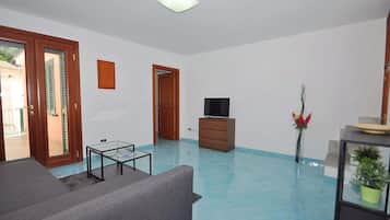 Családi apartman | Nappalirész | Síkképernyős tévé