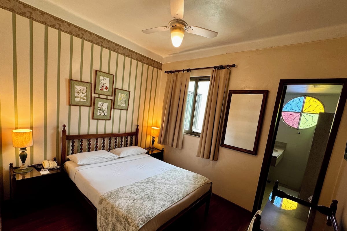 Quarto Standard | Minibar, trang trí khác biệt, trang bị nội thất với thiết kế riêng biệt
