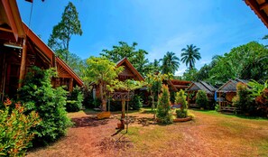Front of property - Baan Ok (Ko Lanta)