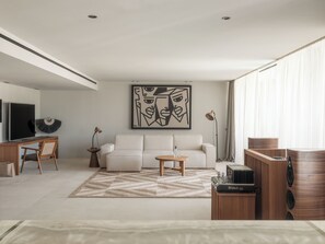 Signature Suite | Living area | Flat-screen TV - OKU Ibiza (Sant Antoni de Portmany)
