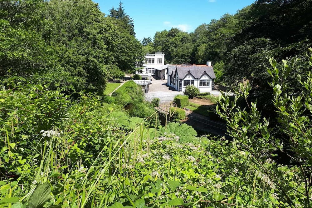 The Ritz House