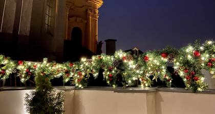 The Old Town Square & Parizska Apartments