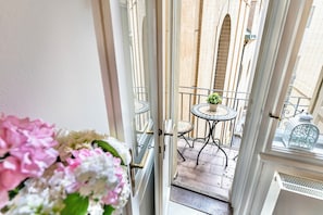 Design Apartment, Kitchen (Old Town square view, balcony) | Balcony - The Old Town Square & Parizska Apartments (Prague)