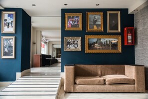 Reception - Hotel Ausonia (San Carlos de Bariloche)