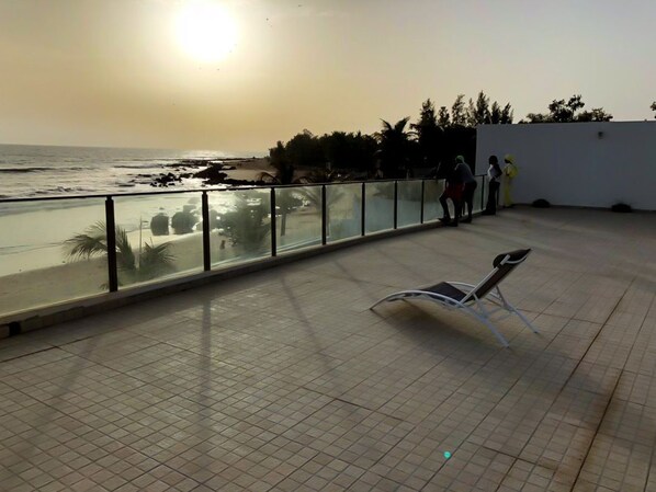 Luxury Villa, Beachfront | Terrace/patio - Villa Somone Pied Dans L'eau (La Somone)