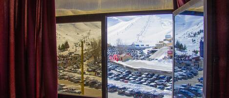 Appartement panoramique, 3 chambres, vue sur le complexe | Vue sur la montagne