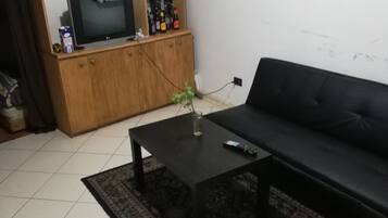 Habitació familiar | Sala d'estar | Televisor