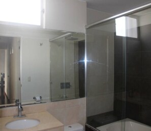 Chambre Familiale | Salle de bain