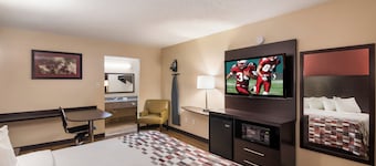 Red Roof Inn Temple