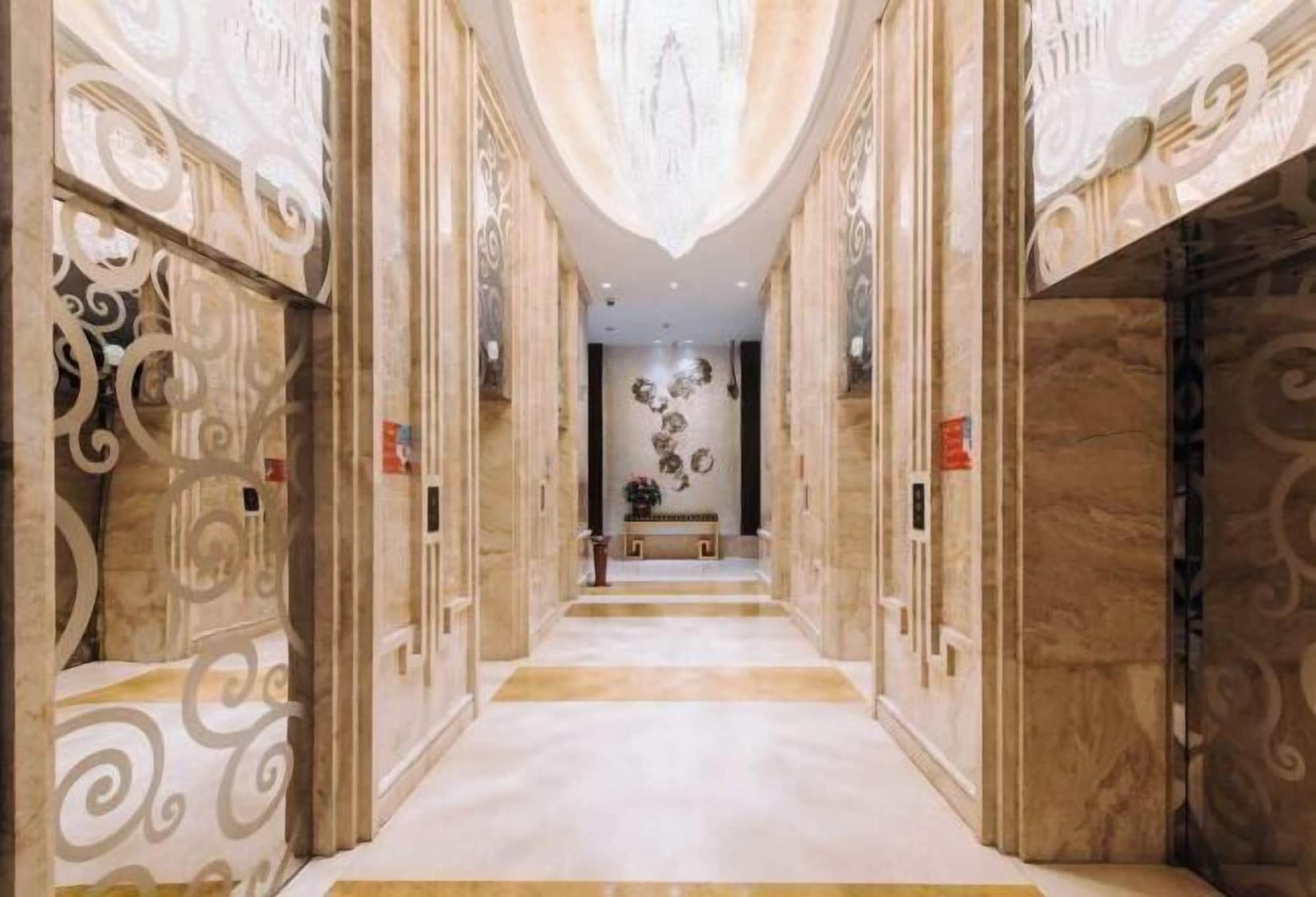 2 Star Hotels
