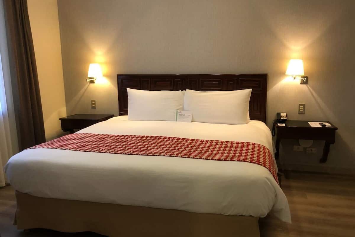 junior suite | 1 bedroom, down duvets, in-room safe, desk