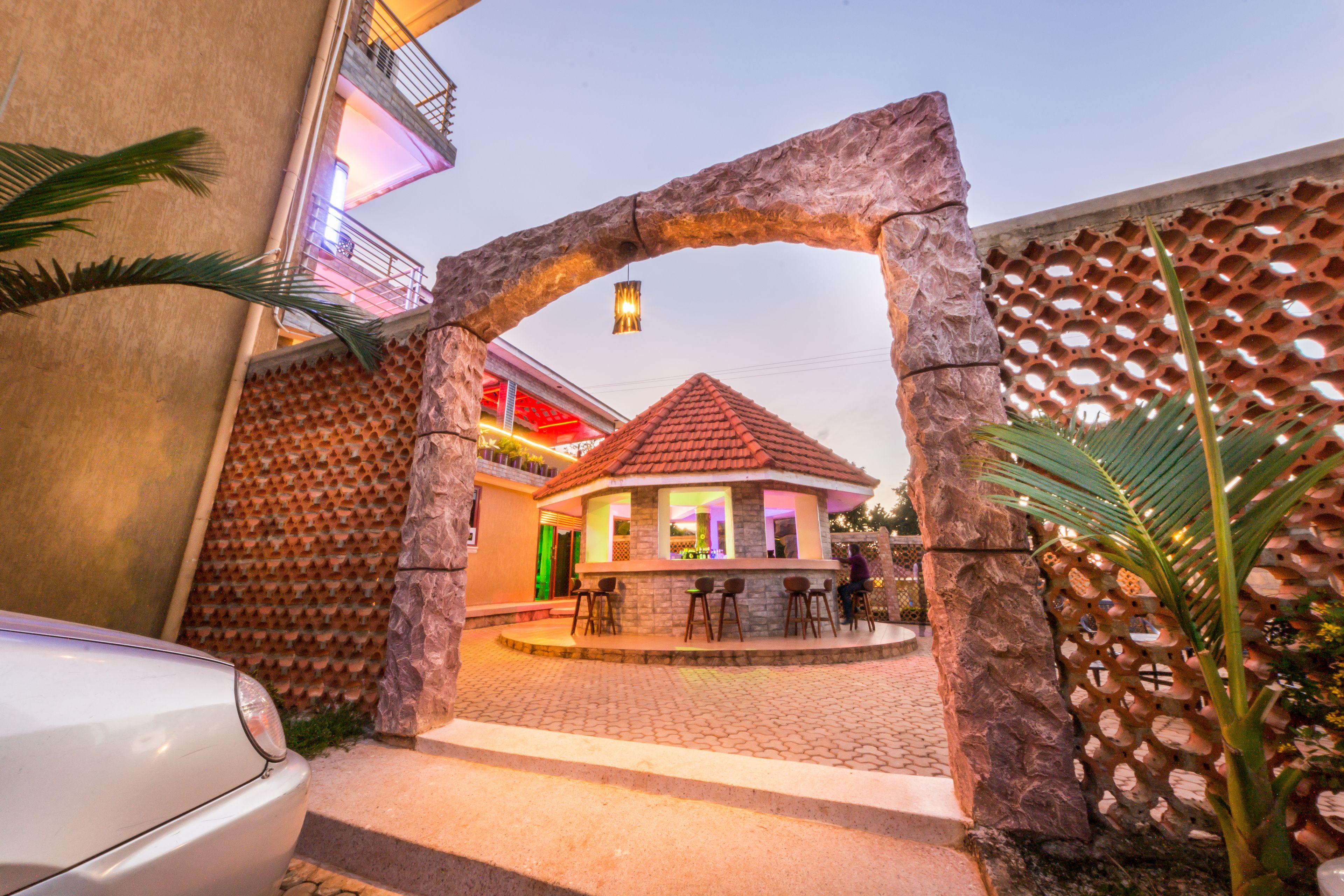 واجهة المنشأة