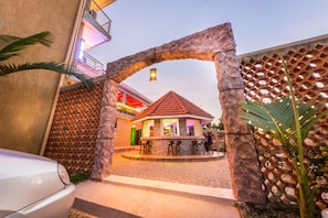 Façade de l’hébergement