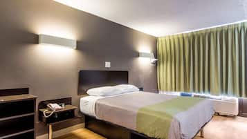 Schreibtisch, kostenloses WLAN, Bettwäsche