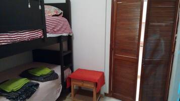 Casa, para no fumadores | 8 habitaciones, tabla de planchar con plancha y wifi gratis