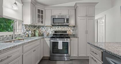 Maison moderne et charmante Ă quelques minutes du centre-ville!