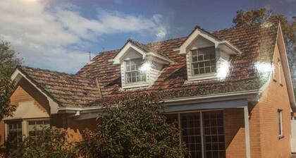 6 bedroom family home