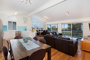 Interior - Spoil yourself at Seascape (Lennox Head)