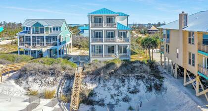 Private Pool, Beachfront, Elevator ~ Cape Destiny