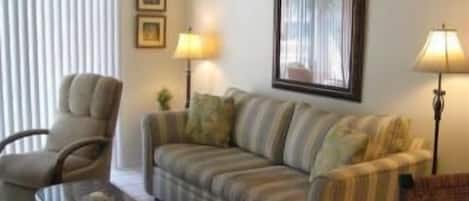 Smart TV, DVD player