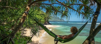 Découvrez l'ßle paradisiaque de la cÎte nord de Kauai au-dessus de la cime des arbres