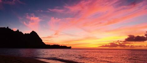 Sun-loungers, beach towels