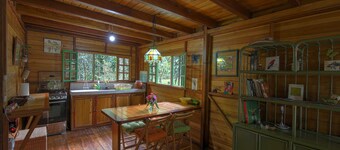 SUPERB ØKO-CHALET I MINDO 