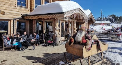 Charming stone and wood house maximum 10 people