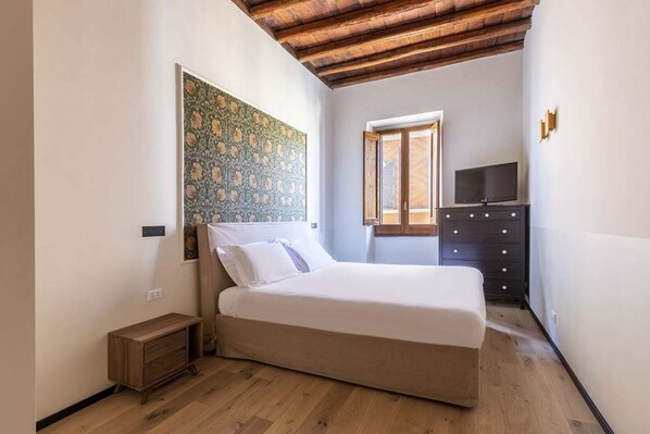 4 camere, Wi-Fi, lenzuola