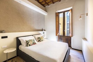 4 Schlafzimmer, Zimmersafe, Bügeleisen/Bügelbrett, Reisekinderbett