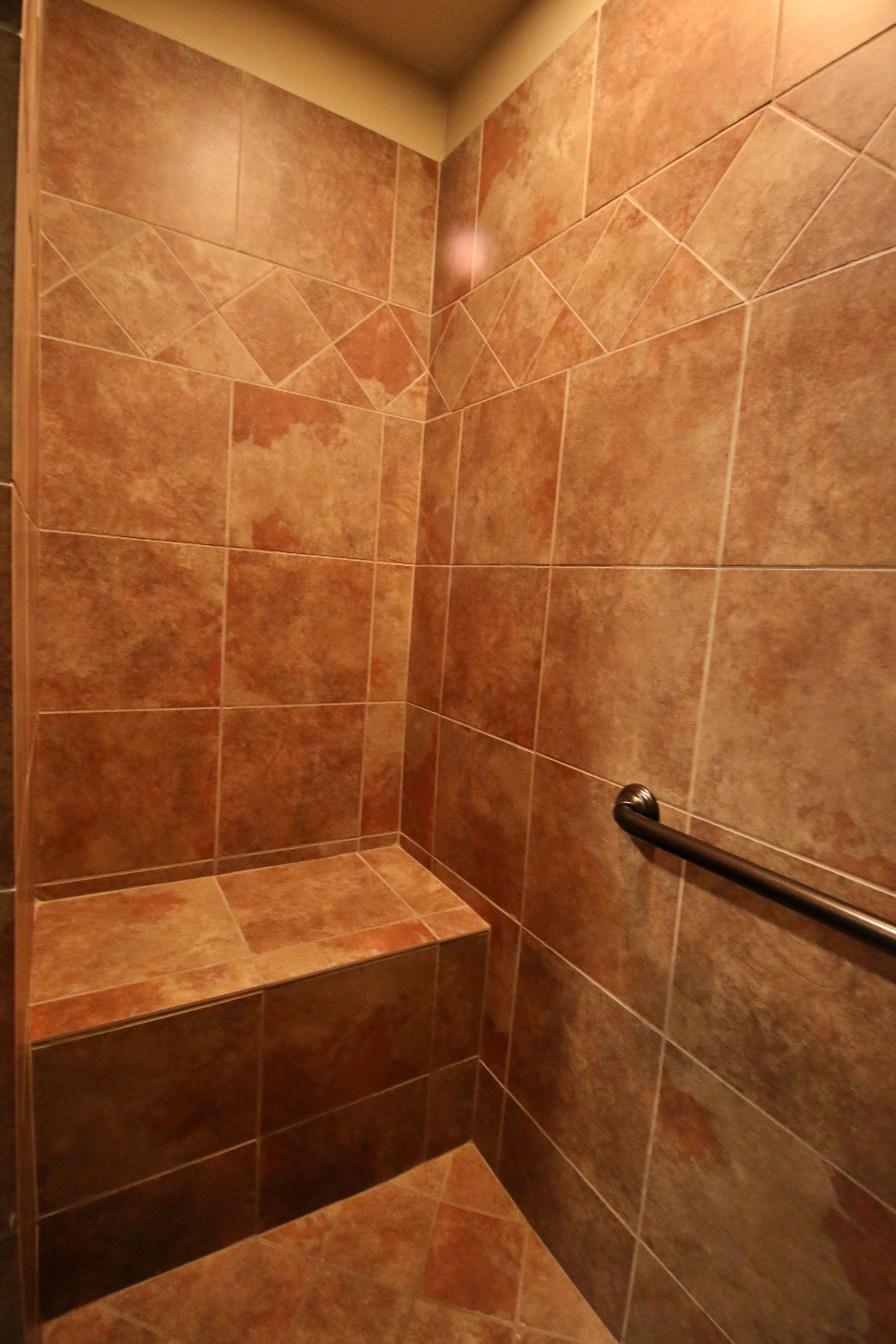 standard room, 1 king bed, accessible, non smoking | bathroom | free toiletries, hair dryer, towels, soap