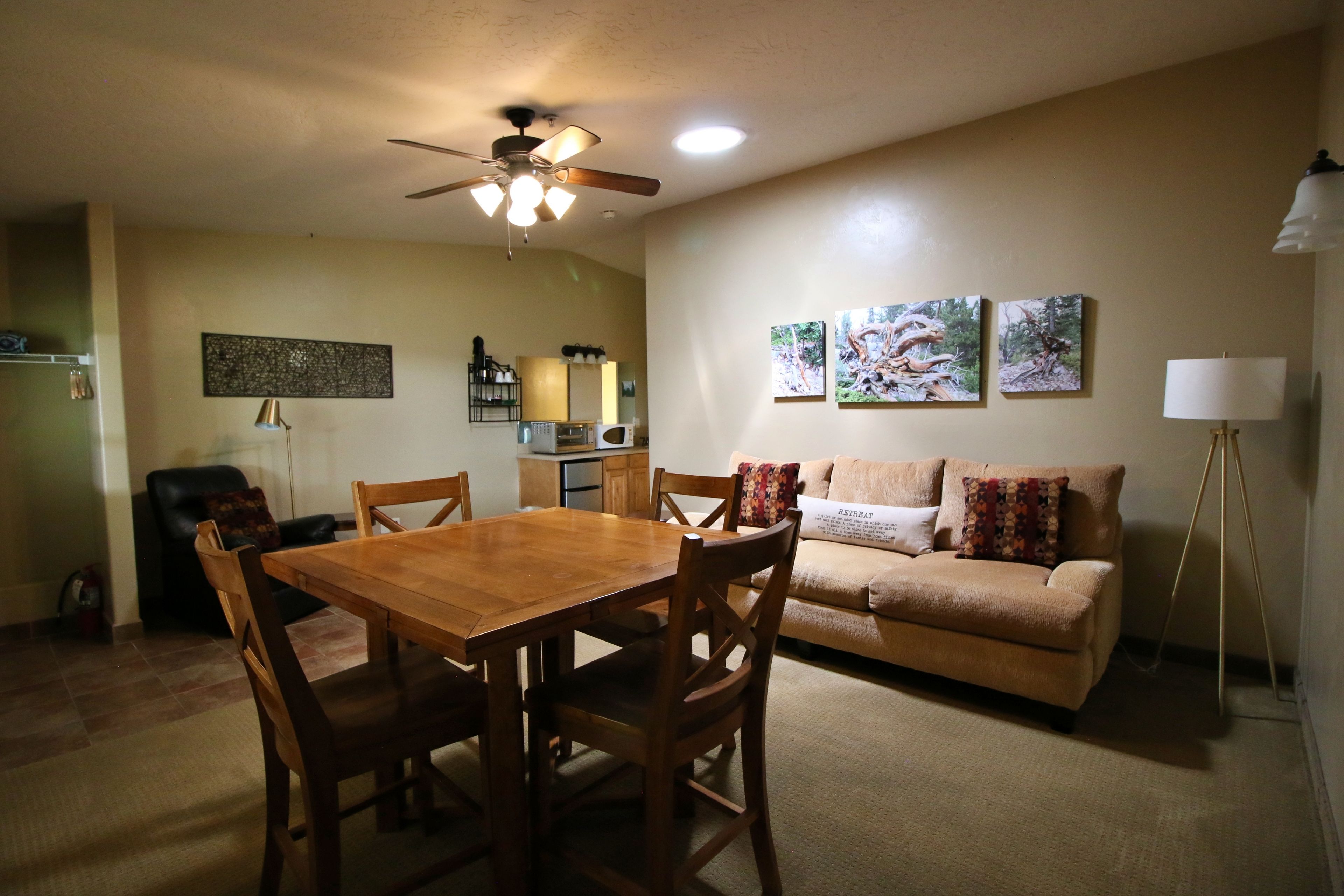 deluxe room, 2 queen beds, non smoking | in-room dining