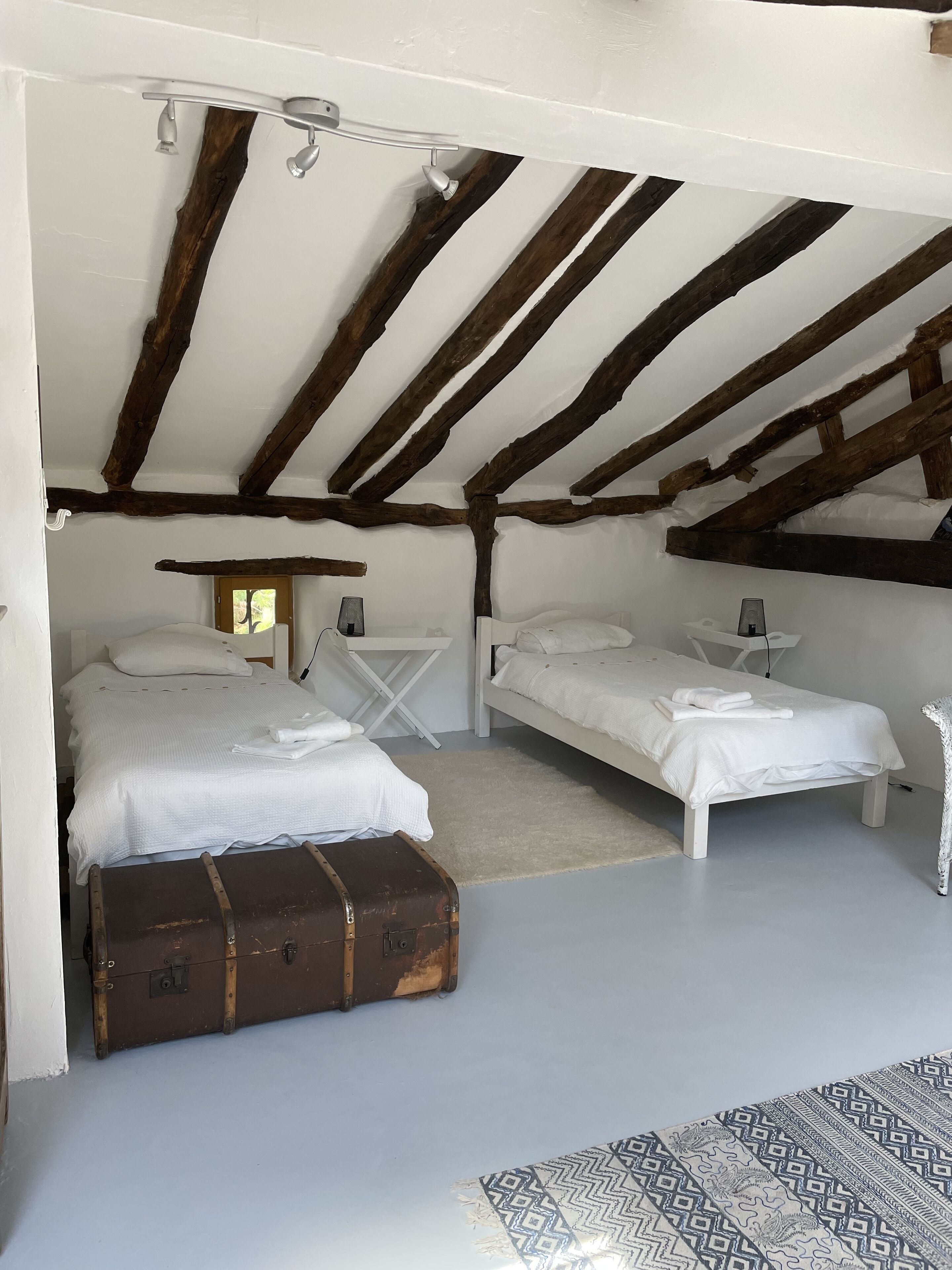 4 Schlafzimmer, Bügeleisen/Bügelbrett, WLAN, Bettwäsche