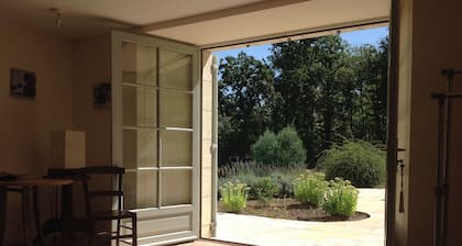 Superb Traditional Stone Farmhouse dating from the 16th Century