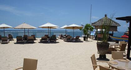 Luxury 2 bedroom/2 bathroom Resort Penthouse, beachclub, free wifi+kids club+gym