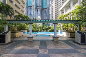 City-Apartment, 3 Schlafzimmer, Stadtblick | Balkon