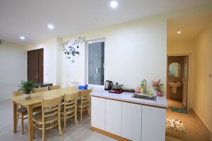 Căn hộ, 3 phòng ngủ, quang cảnh thành phố | Quang cảnh ban công