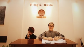 Unclassified image, 3 of 52, button - Ellogia Rusta (Hanoi)