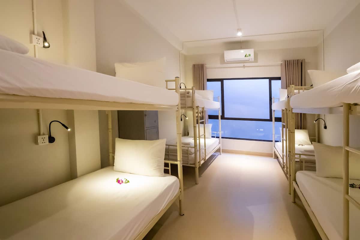 Bed in 8-Beds Shared Dormitory, Mixed Dorm