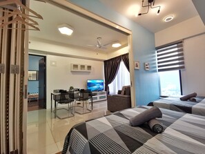 Family Apartment, 2 Bedrooms, City View | Individually decorated, individually furnished, blackout curtains - Tropicana 218 Suites (George Town)